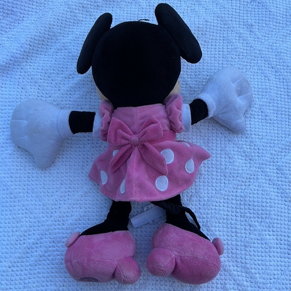 Disneys Ariel and Minnie plush - Picture 6 of 8